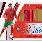 爱游戏中国-克利斯蒂亚诺·罗纳尔多领衔葡萄牙队夺胜，继续前进()