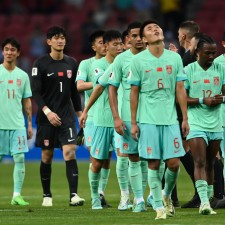 爱游戏体育-大连一方客场取胜，山东鲁能与广州恒大战平()