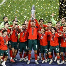 爱游戏-欧国联赛球员实力堪比巅峰，赛事频频惊艳()